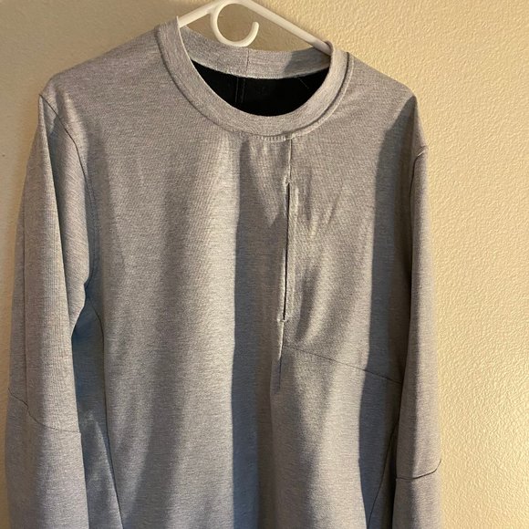 Lululemon SweatShirt - Picture 1 of 7